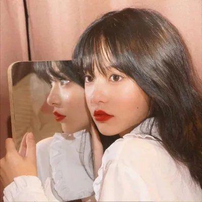 关于莉莉周的一切